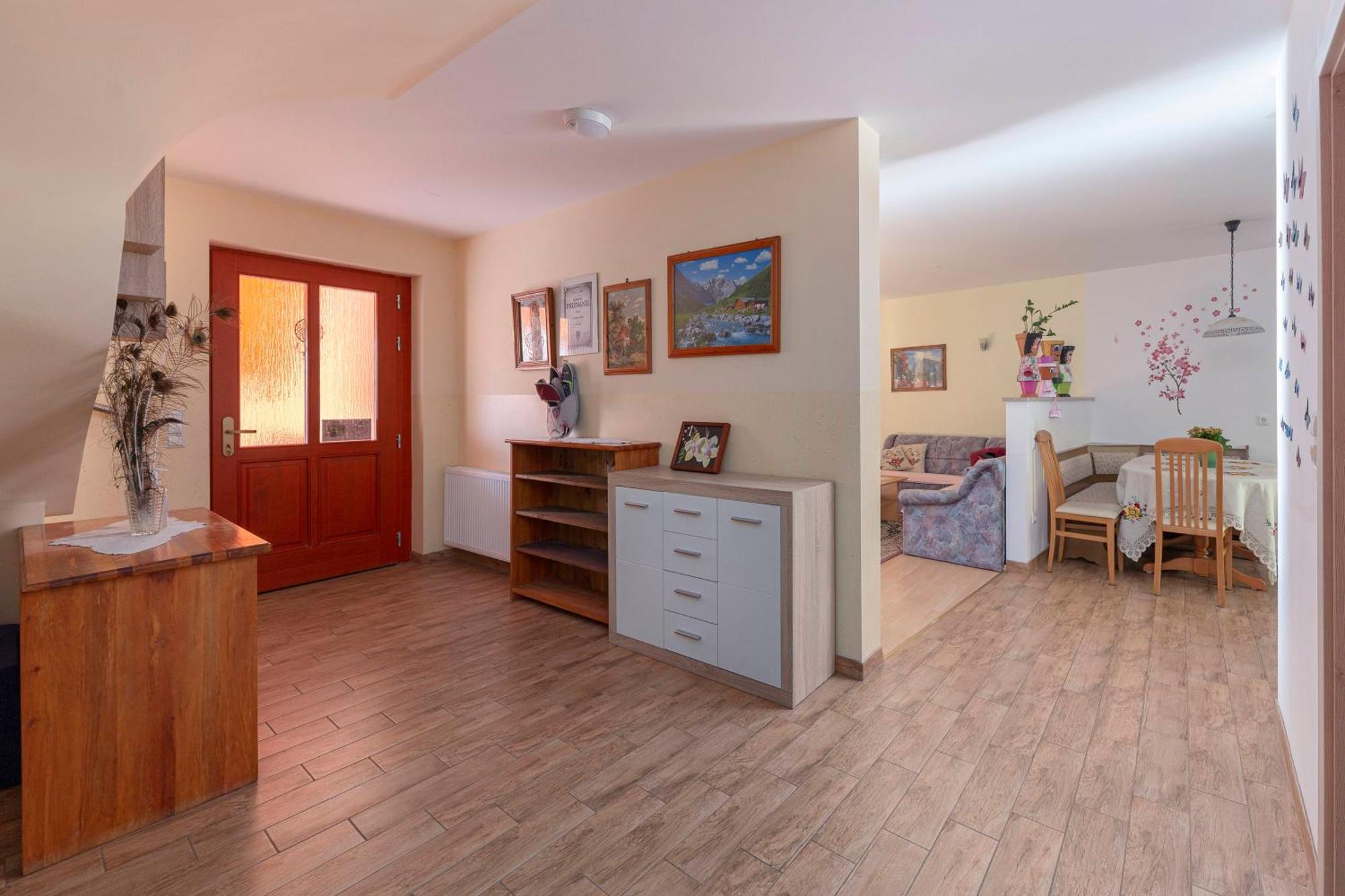 Apartment Pr' Kavac Rateče Buitenkant foto
