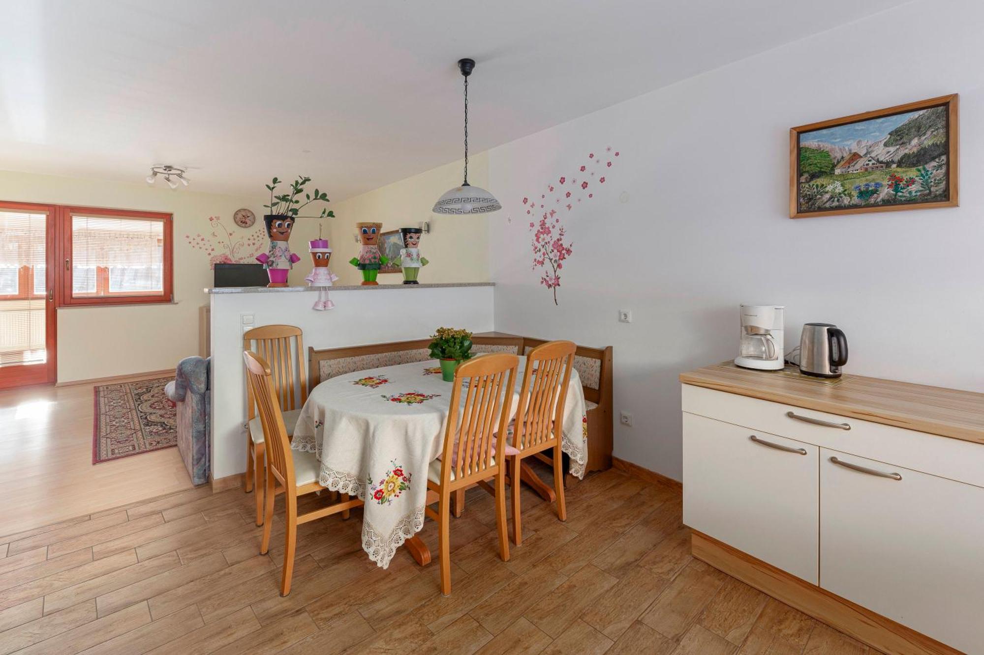Apartment Pr' Kavac Rateče Buitenkant foto
